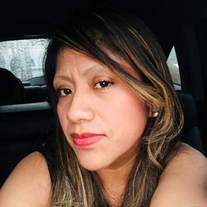 Meet your Posher, Carolina